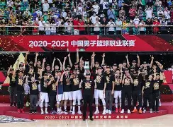 乐鱼官网-冲刺阶段突围战来临，广东宏远围绕NBA常规赛手感冰凉，信心回归，身体对抗强度拉满的简单介绍