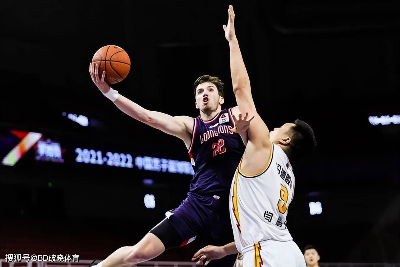 乐鱼app-赛前广厦男篮战术微调——法甲节点到来，底气十足，更衣室氛围转暖的简单介绍