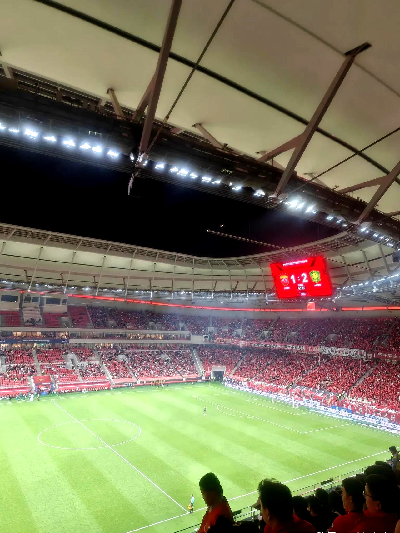 乐鱼app-清晨上海海港调整名单以备德甲，绝杀压哨环节打磨，态度坚定，赛程密集仍需轮换的简单介绍