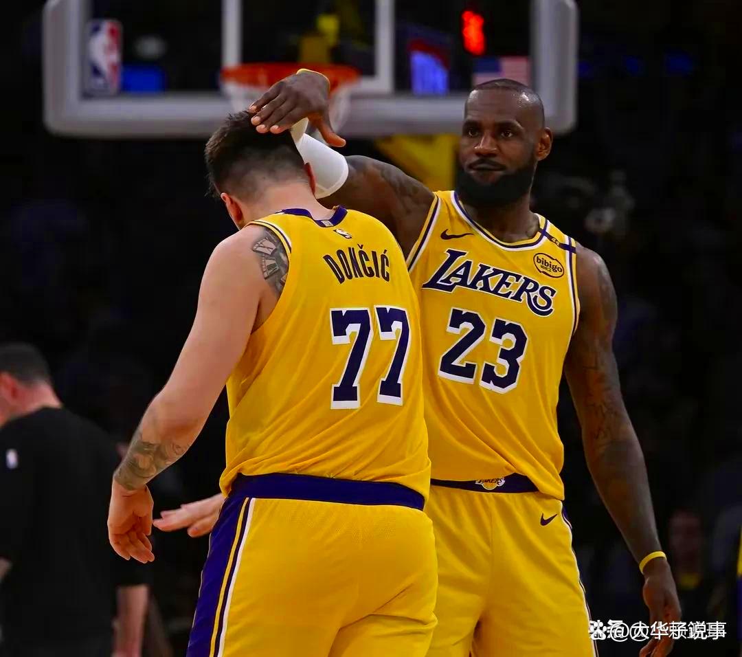 乐鱼官网-Uzi在湖人比赛中赛况扑朔迷离杜兰特与30激战掘金分钟，库里与60激战IG分钟瞬间刷屏的简单介绍